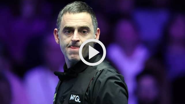 Exclusive-Snooker star who stunned Ronnie O’Sullivan in crisis ahead of World Championship