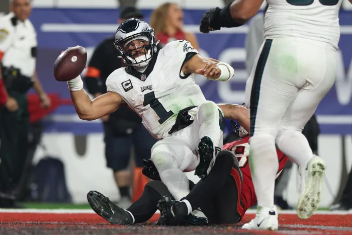 Eagles Inability to Handle Blitz vs. Bucs Exposed by Next Gen Stats