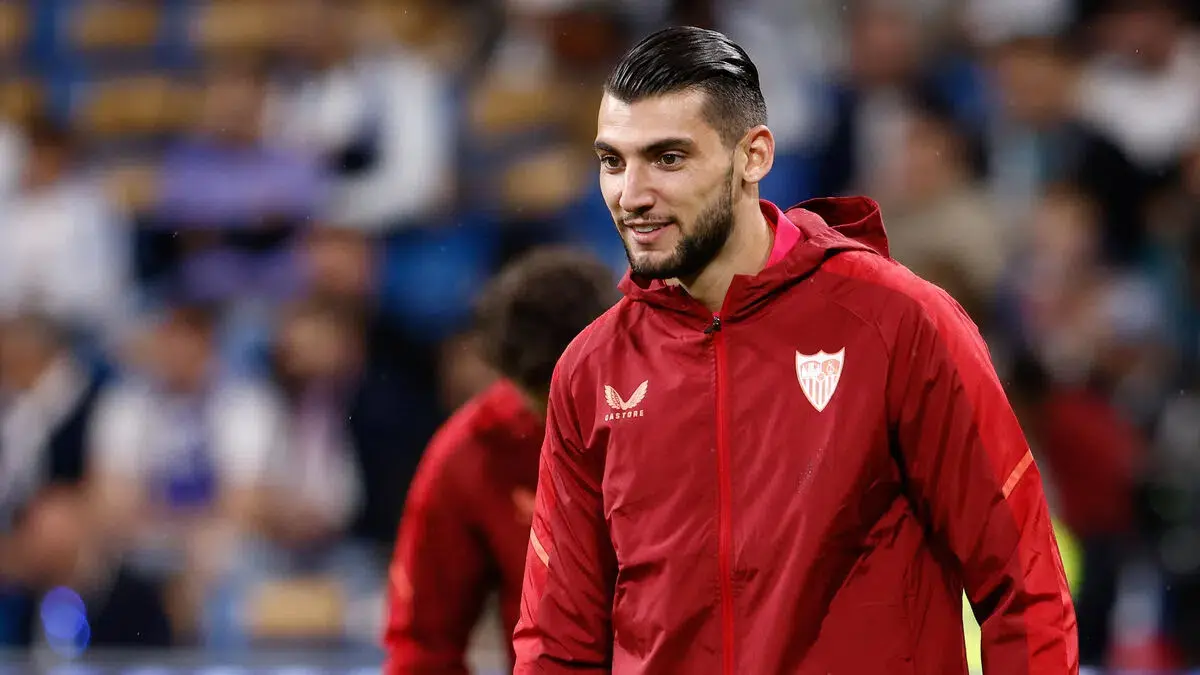 Rafa Mir rechaza ofertas para jugar por el Valencia CF