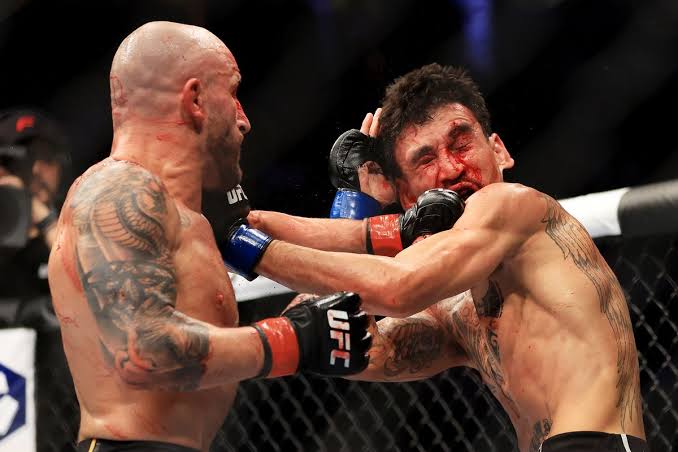 “Shocking News:Ex-UFC Champ: Volkanovski Was Fighting…”