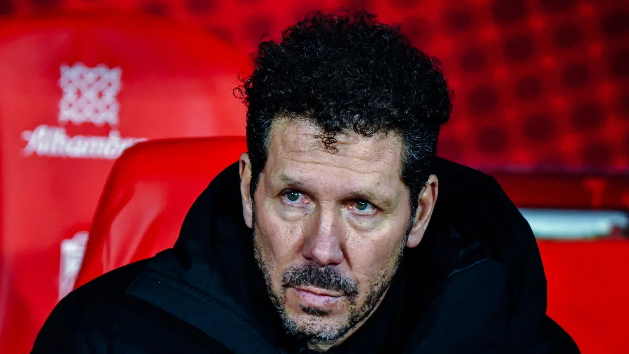 Simeone va a la oficina de Sevilla para enfrentarse a la dirección de la junta a petición como entrenador principal