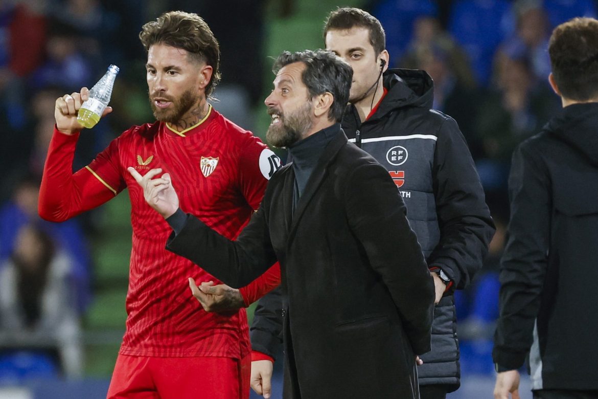 Noticia de Última Hora: El Entrenador del Sevilla FC, Quique Sánchez Flores, Rechaza una Oferta de 5 Años