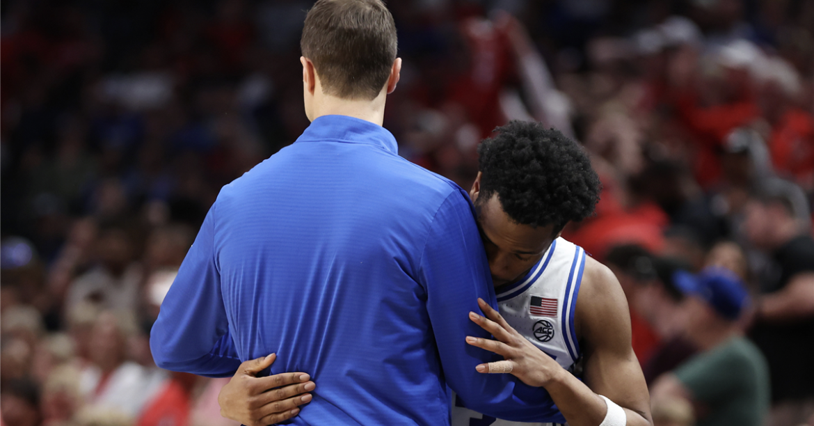 Breaking News: NBA Suspends Coach Jon Scheyer for 3 Games – The Shocking Details