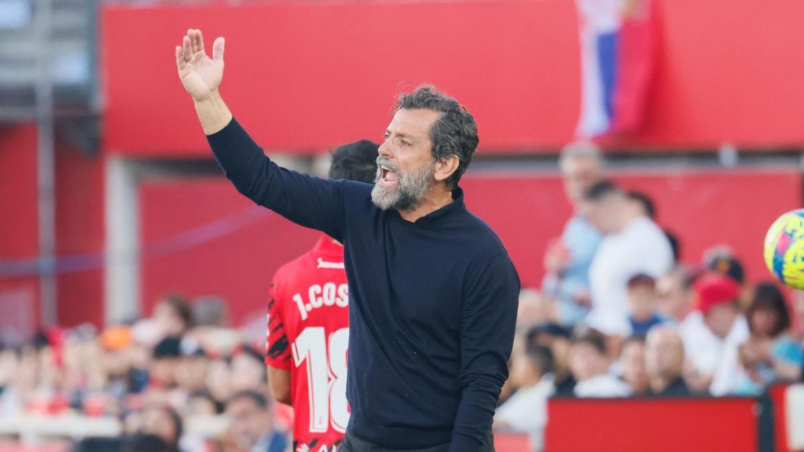 Última Hora: ¡Escándalo en Sevilla FC! ¡El entrenador principal rescinde contrato tras una disputa con la dirección sobre…!