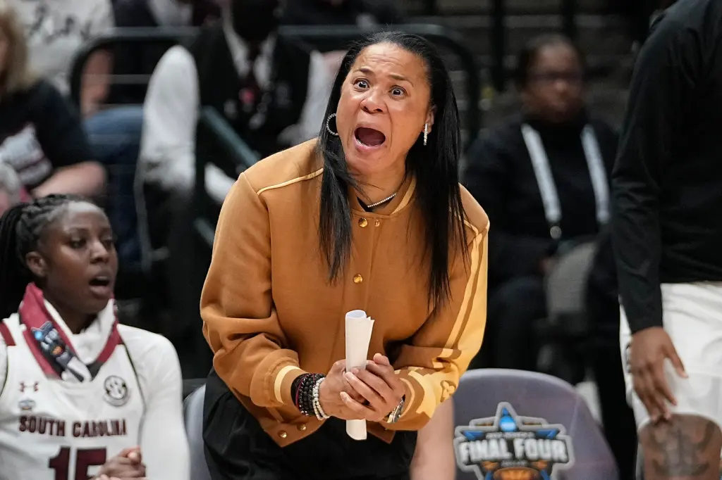 Heartbreaking News: Coach Dawn Staley got suspended for…..