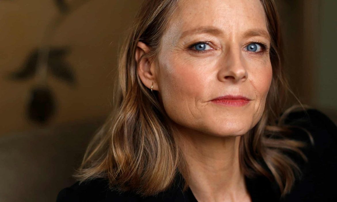 Unbelievable! Actress Jodie Foster Shocks Fans by Rejecting $300 Million Deal: Her Surprising Reasons Revealed