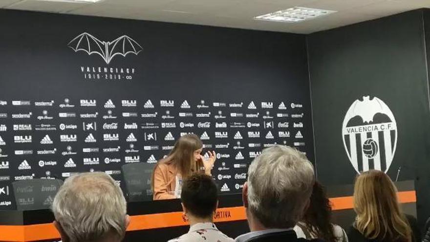 Impactante Decisión: Andrea Esteban, Entrenadora del Valencia CF, Revela Motivos para Rechazar un Contrato de Patrocinio de 5 Años con…