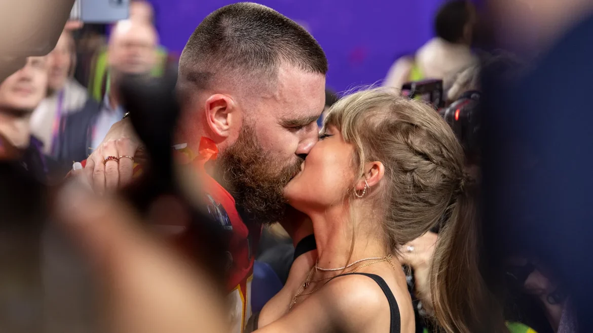 Unforgettable Moment! Taylor Swift Gets a Sweet Kiss from Travis Kelce at US Open, Stuns in Gorgeous Mini Dress