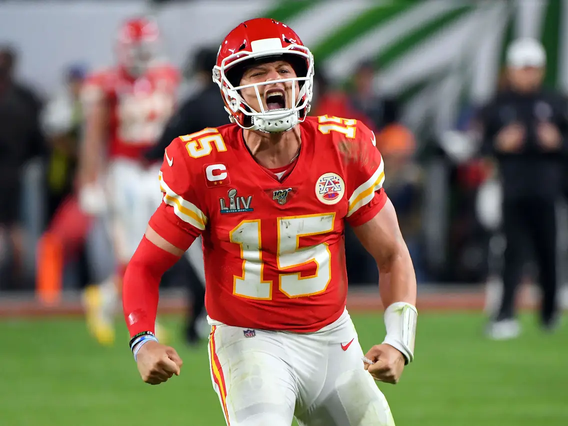 Just in: Patrick Mahomes Re-Signs Four-Year $104.5 Million Contract with Top NFL……