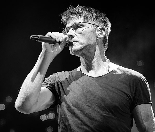 640px-Morten_Harket_Kongsberg_Jazzfestival_2018_(221359)