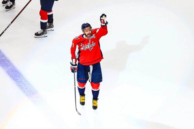 alex-ovechkin-waves-894