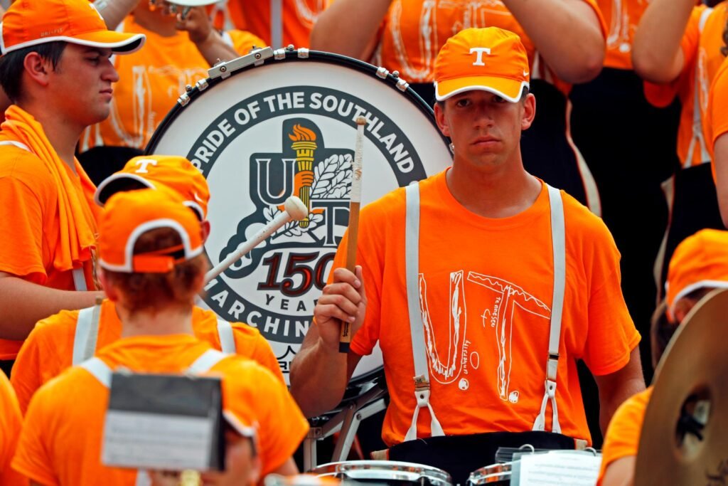 190916082548-tennessee-band-bullied-boy-shirt