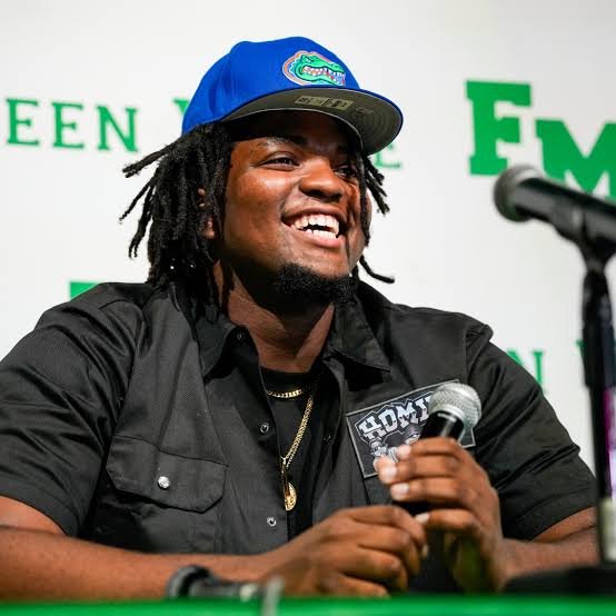 images - 2025-12-23T010731.340