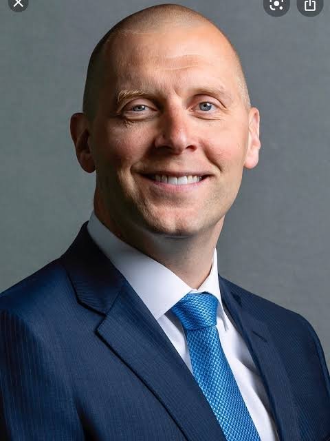 images - 2025-12-25T010927.399